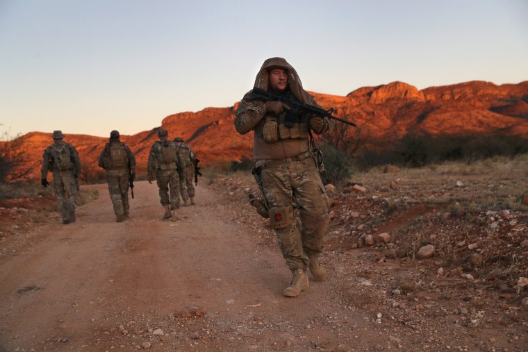 Image: American Civilian Paramilitaries Patrol U.S.-Mexican Border