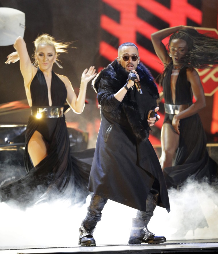 Image: 17th Annual Latin Grammy Awards - Ceremony