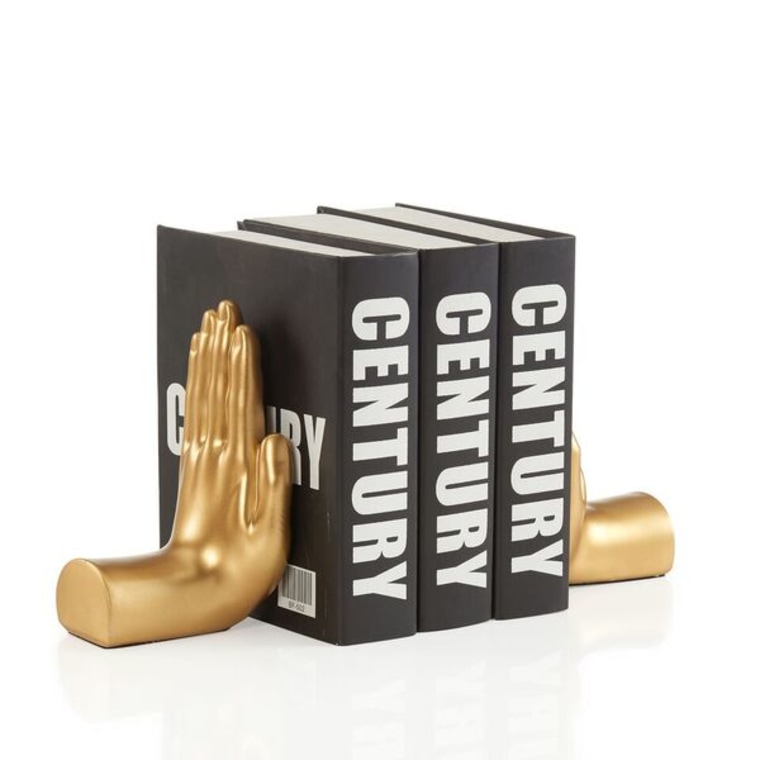 Give your friend a hand with these oh-so-stylish bookends. 