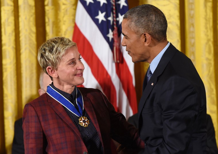 Image: US-POLITICS-OBAMA-MEDAL OF FREEDOM