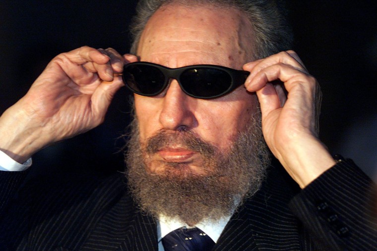 Image: Fidel Castro in 1999