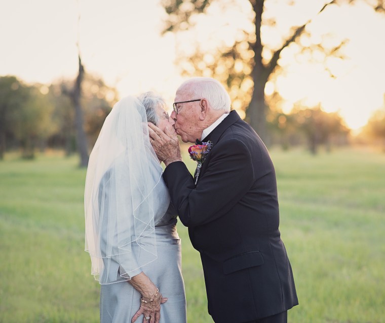 Couple Celebrates 70th Anniversary By Taking The Wedding Photos They Never Got