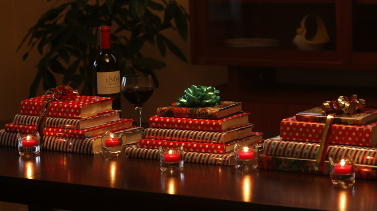 Group together a few of these stacks for a gorgeous holiday tablescape.