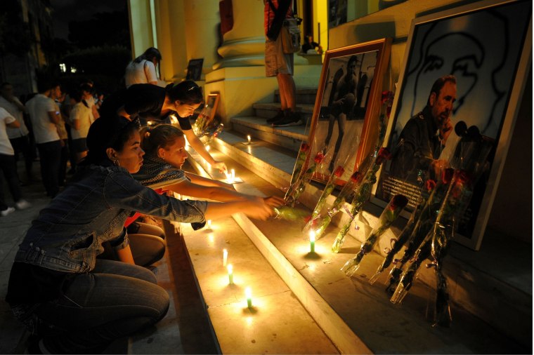 Image: TOPSHOT-CUBA-CASTRO-DECEASE