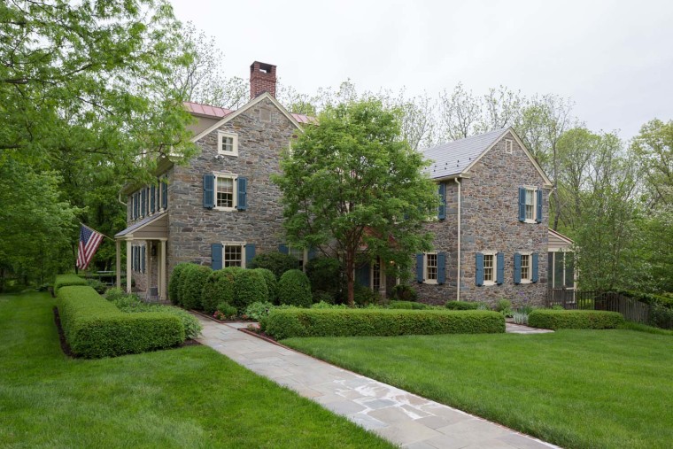 Farmhouse with barn in Pennsylvania