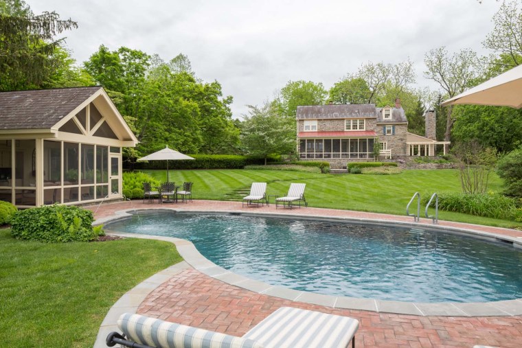 Farmhouse with barn in Pennsylvania