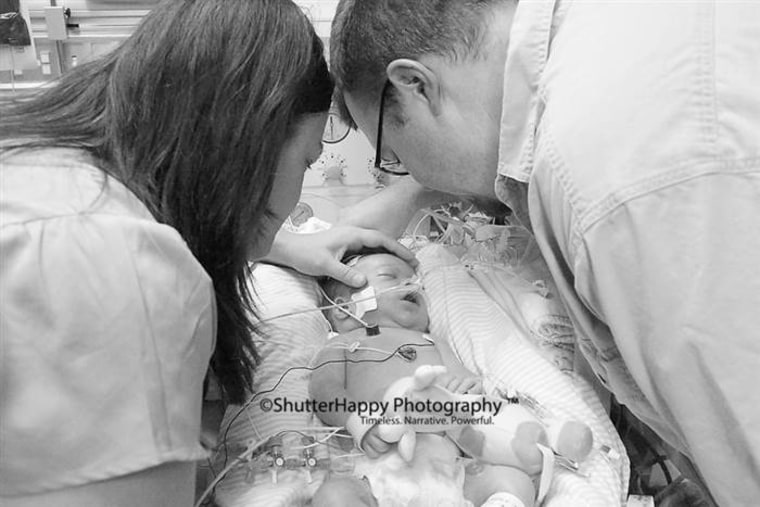 Amanda and Andrew Hanson share a moment with baby Klayton, who lived for six days in April 2013.