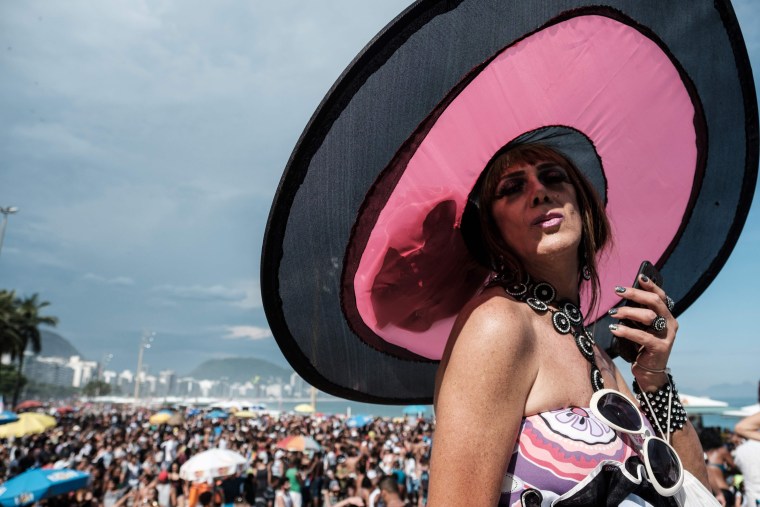 Thousands Celebrate Annual Rio Gay Pride