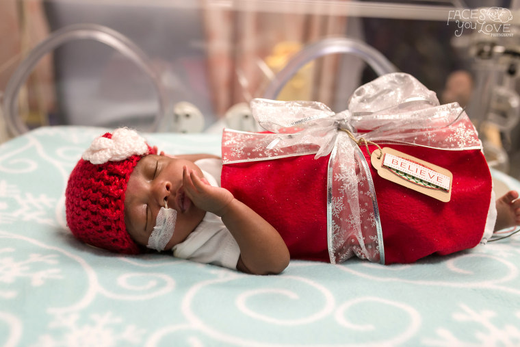 NICU babies dressed as gifts spread cheer this holiday season