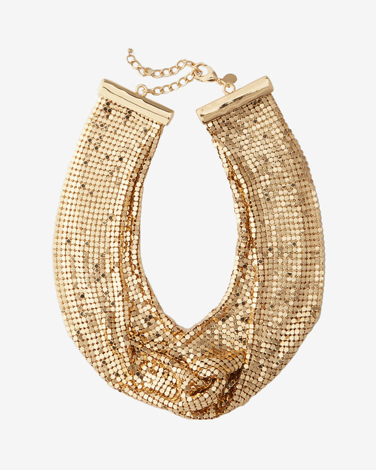 Statement necklace