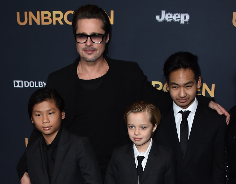 Image: Brad Pitt, Pax Thien Jolie-Pitt, Shiloh Nouvel Jolie-Pitt, Maddox Jolie-Pitt