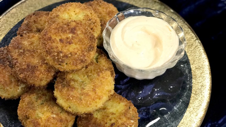 Scallion Crab Cakes with Spicy Mayo