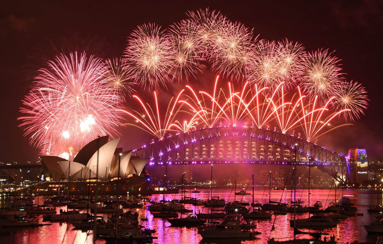 Image: New Year's Eve Fireworks light up the sky above Sydney.