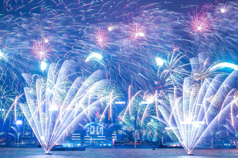 Image: Hong Kongers Countdown To The New Year