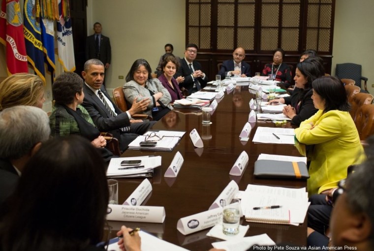 Moua at an AAPI White House meeting.