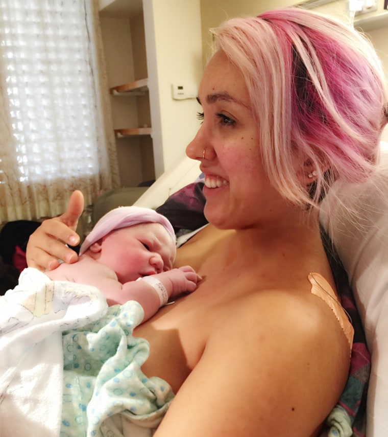Mom Donates Her Weight in Breast Milk -- 2,307 Oz. -- After the Death of Her 11-Day-Old Son