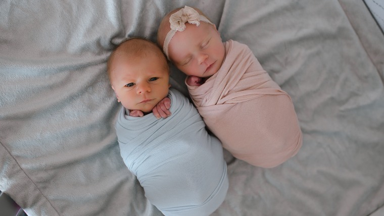 Twins William and Reagan; William died days later of a congenital heart defect.