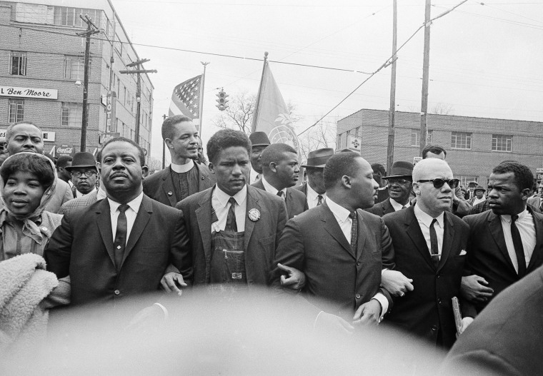 Image: John Lewis marches with Martin Luther King Jr.