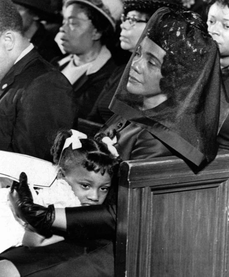 Image: Coretta Scott King and her daughter Bernice 