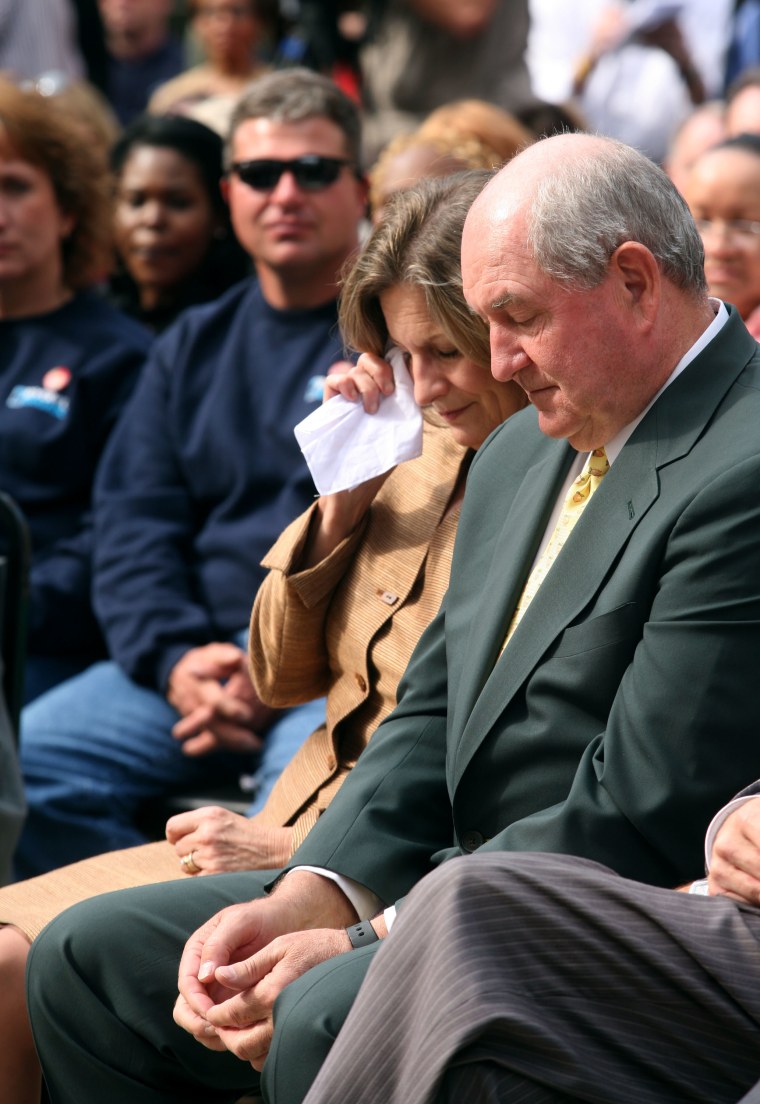 Georgia Governor Leads Prayer Vigil For Rain To Ease Drought