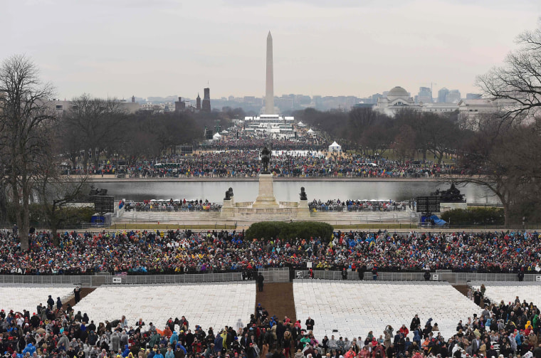 Image: Members of the public arrive on the Mall in Washington