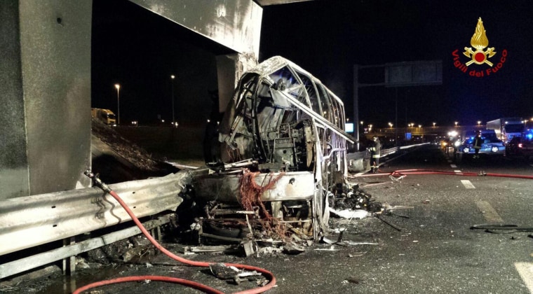 Image: Hungarian bus crash and fire in Verona kills at least 16 people