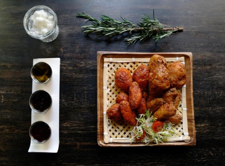 Turntable Chicken Jazz Chicken Wings in New York City