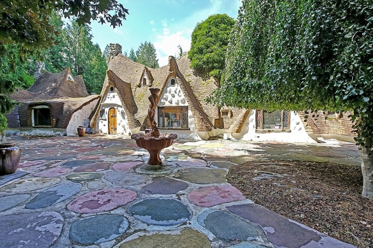 Home that looks like Snow White's cottage
