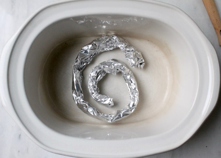 5 Ways to Use Aluminum Foil to Clean