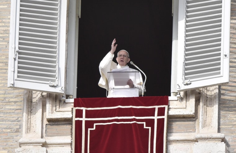 Image: Pope Francis' Angelus