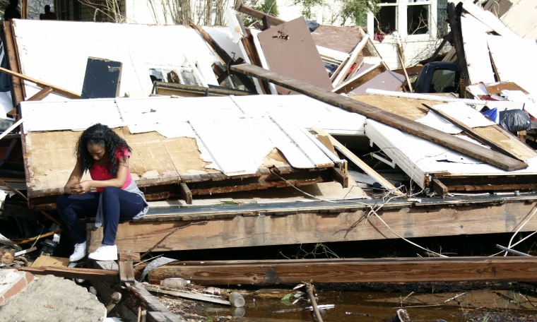 Image: Mississippi tornado damage