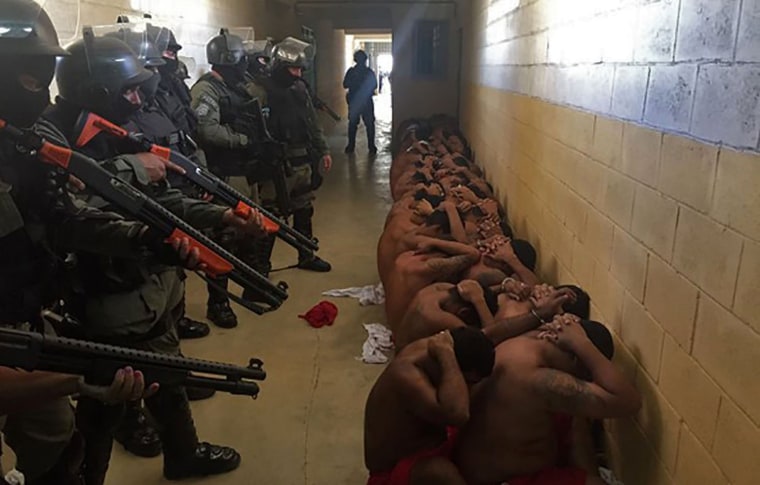 Image: Deadly Prison Riots Rock Brazil
