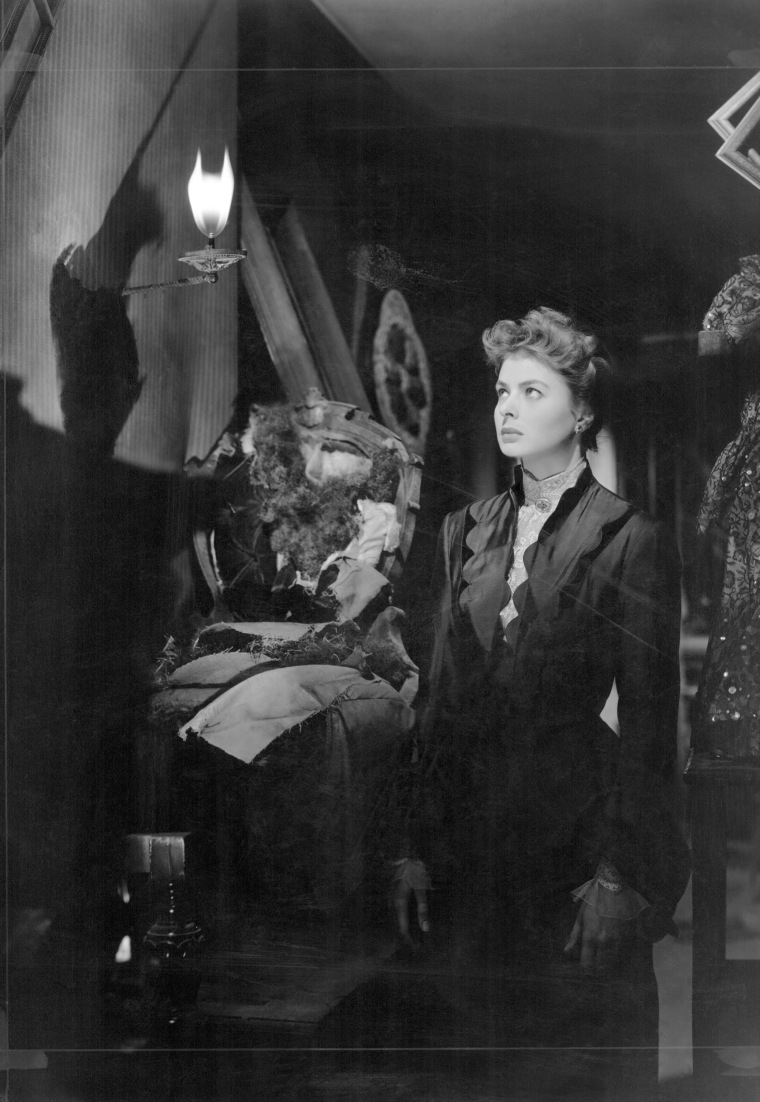 Image: Ingrid Bergman in a scene from the 1944 film Gaslight.