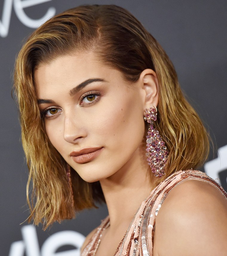 Hailey Baldwin hair