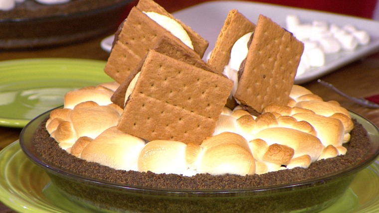Peanut Butter Oreo S'mores Pie