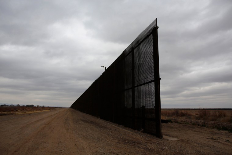 Image: Gap in the U.S.-Mexico border fence is pictured in El Paso