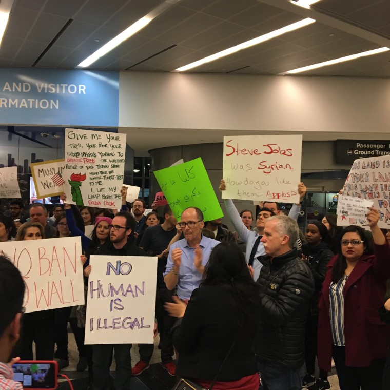 Tom Perez protests Trump's Muslim refugee executive order