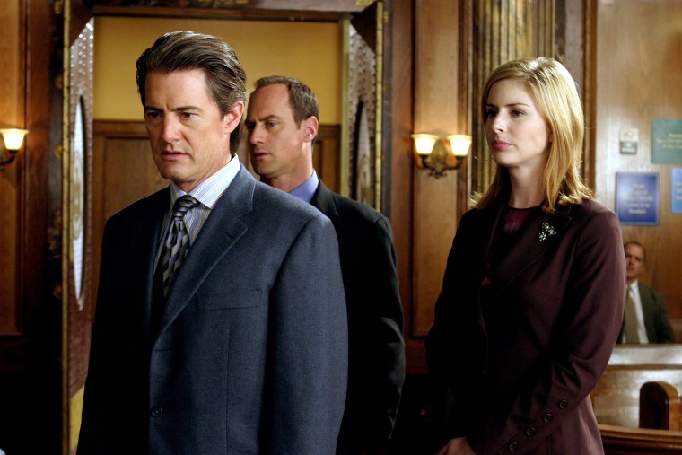 LAW &amp; ORDER: SPECIAL VICTIMS UNIT -- "Conscience" Episode 6 -- Pictured: (l-r) Kyle MacLachlan as Doctor Brett Morton, Christopher Meloni as Detective Elliot Stabler, Diane Neal as A.D.A. Casey Novak