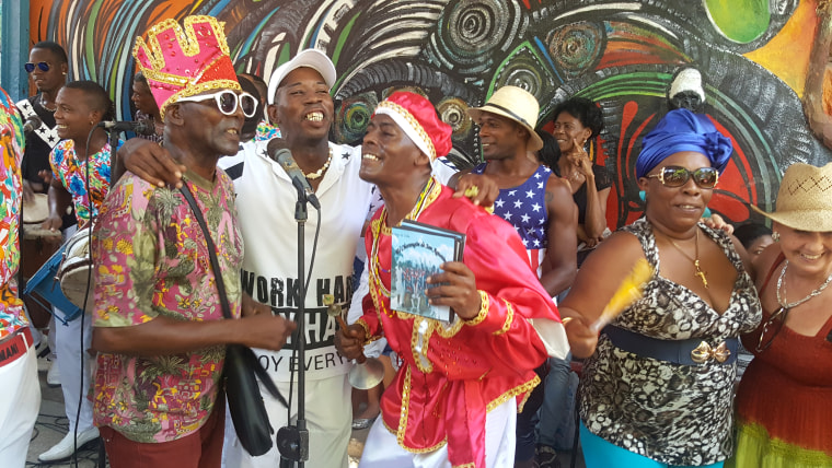 Callejón de Hamel (Hamel Alley) in Central Havana, is one of many hubs of Afro-Cuban culture in the city. The street has regular live music and dance sessions.