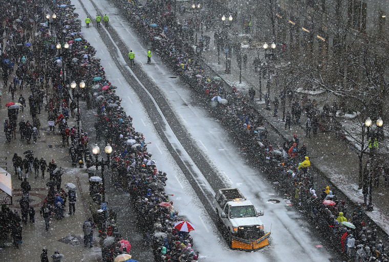 New England Patriots' Super Bowl Victory Parade Isn't Dampened by Messy  Weather