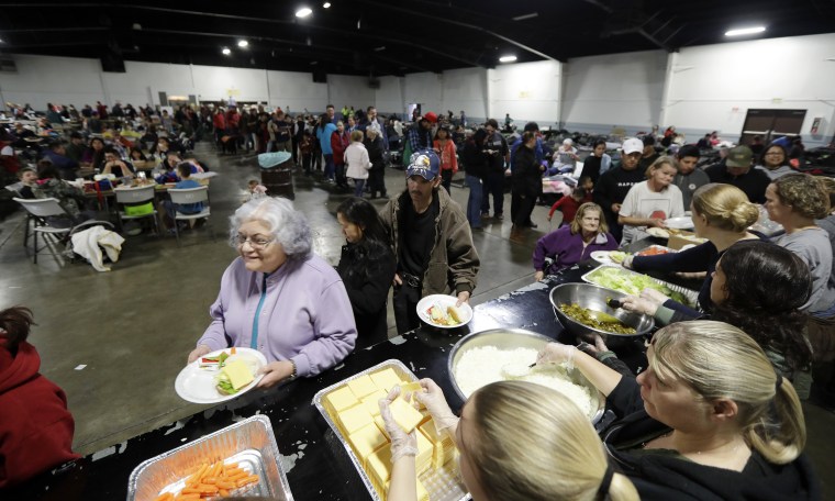 Image: Lake Oroville Dam evacuees