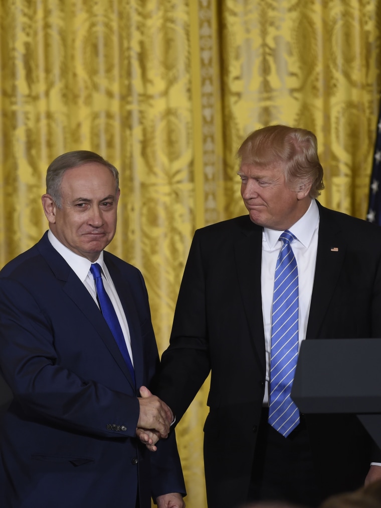 Image: U.S. President Donald Trump and Israeli Prime Minister Benjamin Netanyahu in the East Room of the White House