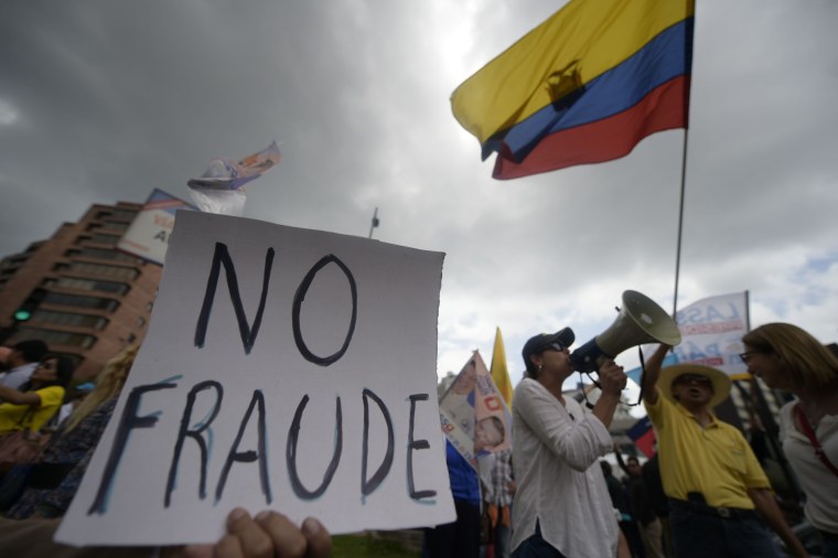 Image: ECUADOR-ELECTION-RESULTS-PROTEST