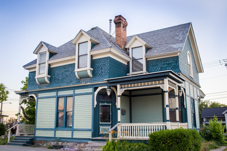 Encircle LGBTQ+ Family and Youth Resource Center in Provo, Utah