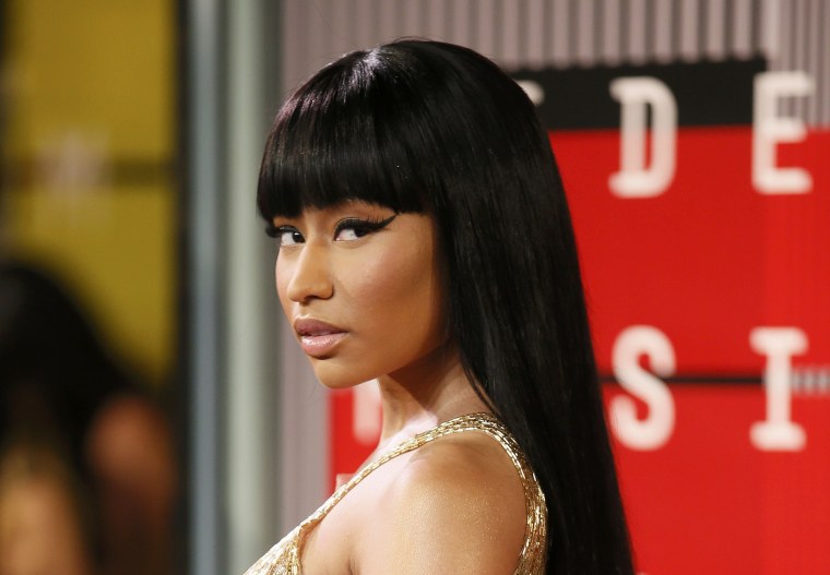 Image: Nicki Minaj arrives at the 2015 MTV Video Music Awards in Los Angeles