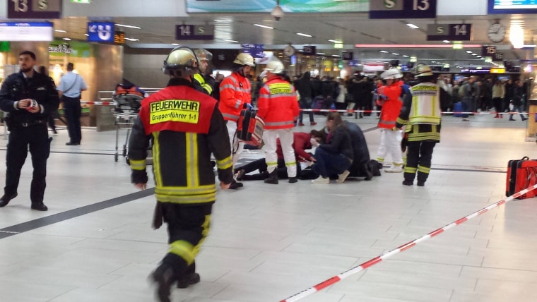 Image: Injured person in Duesseldorf train station