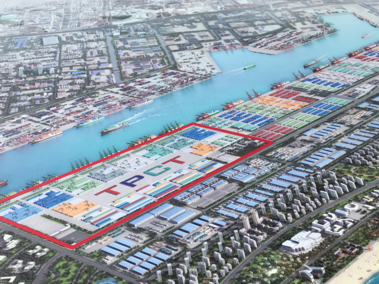 Image: Model of Tianjin port area construction plan