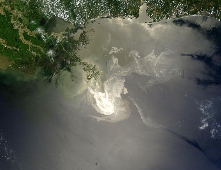 The spread of the oil spilled by Deepwater Horizon as of May 24, 2010, captured using NASA's Moderate-Resolution Imaging Spectroradiometer on the Terra satellite.