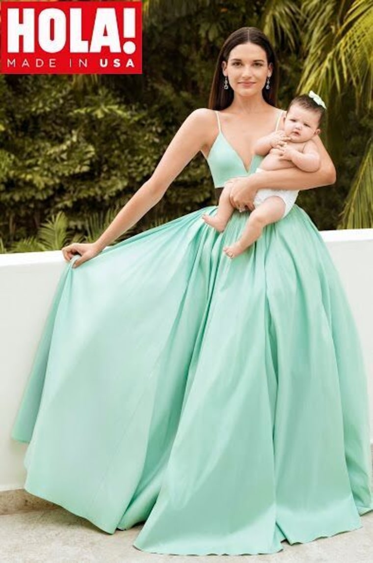 Natalia Jimnez poses with daughter Alessandra for HOLA! USA