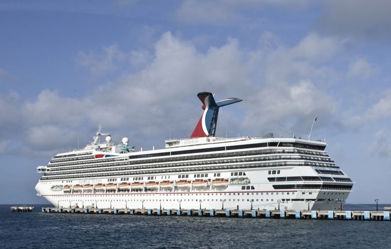 Image: Carnival Victory cruise ship